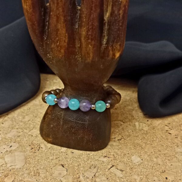 Bracelet en perles de Roblès associé à l’améthyste et à l’amazonite - Or Alam Bijoux