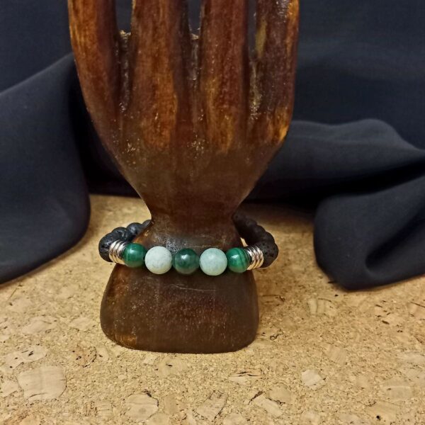 Bracelet en pierres de lave. Associées à l’amazonite et à la malachite - Or Alam Bijoux